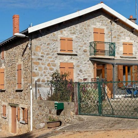 Gite De Sauviat 25 Chemin Du Grand Pacher Le Bourg De Sauviat 63120 Exterior foto